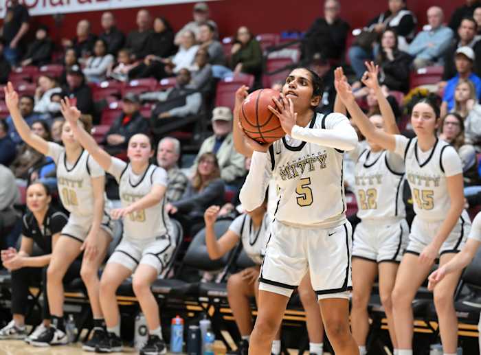Archbishop Mitty vs St Ignatius CIF CCS Open Division Final February 23, 2024 Photo-Greg Jungferman17
